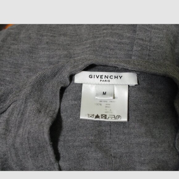 Givenchy Paris Gray 100% Wool V- Neck Women Sweater Size:M  Made in Italy - Picture 5 of 5